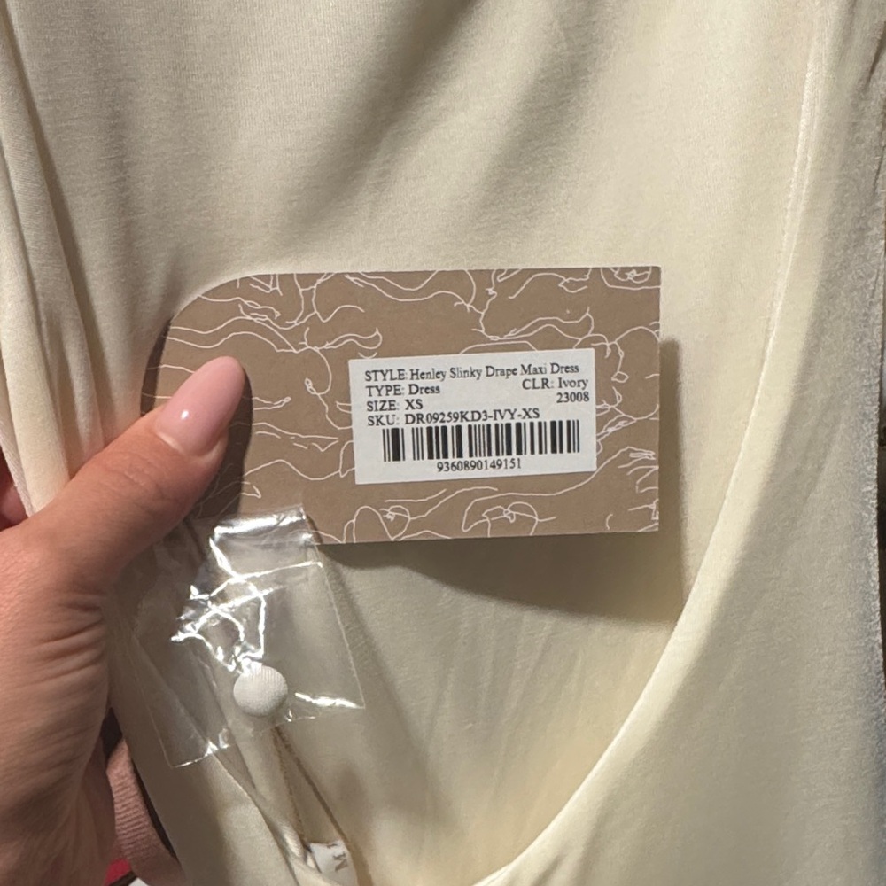 Henley Meshki Slinky Maxi Dress - Picture 5 of 5